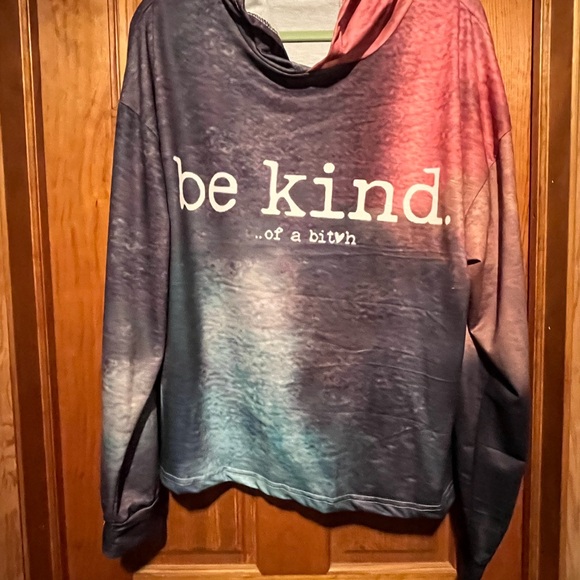 NWOT Tie-dye, lightweight, hooded sweatshirt Sz. 2xl - Picture 3 of 3